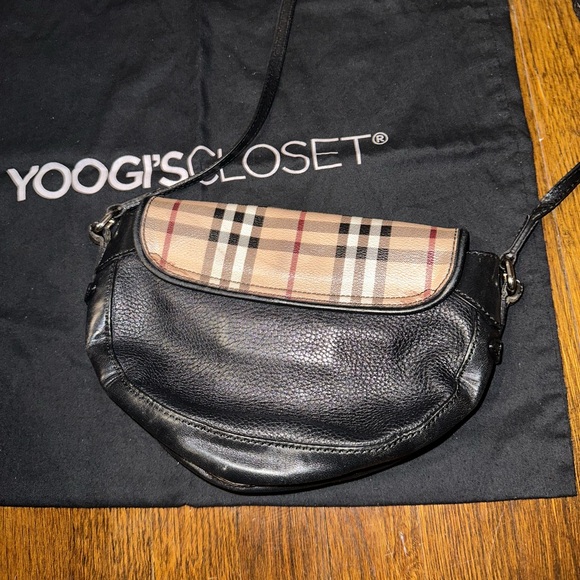 Burberry Crossbody Bag - Picture 2 of 8